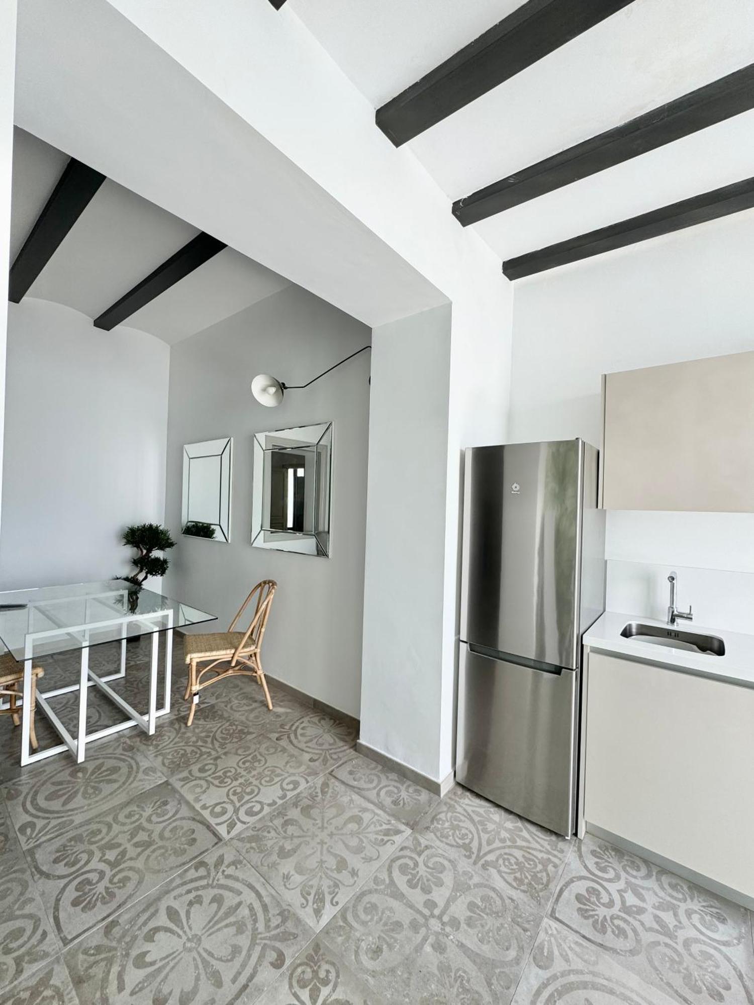 Piso Con Patio,Mascotas Aptas Alcalá de Guadaira Exterior foto